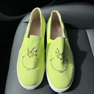 Grinch Slip On Shoes Novelty Sneakers Lime Canvas UNBRANDED Women's Size 12?